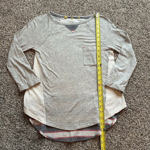 Little Yellow Button Anthropologie light gray top size XS - Picture 7 of 9